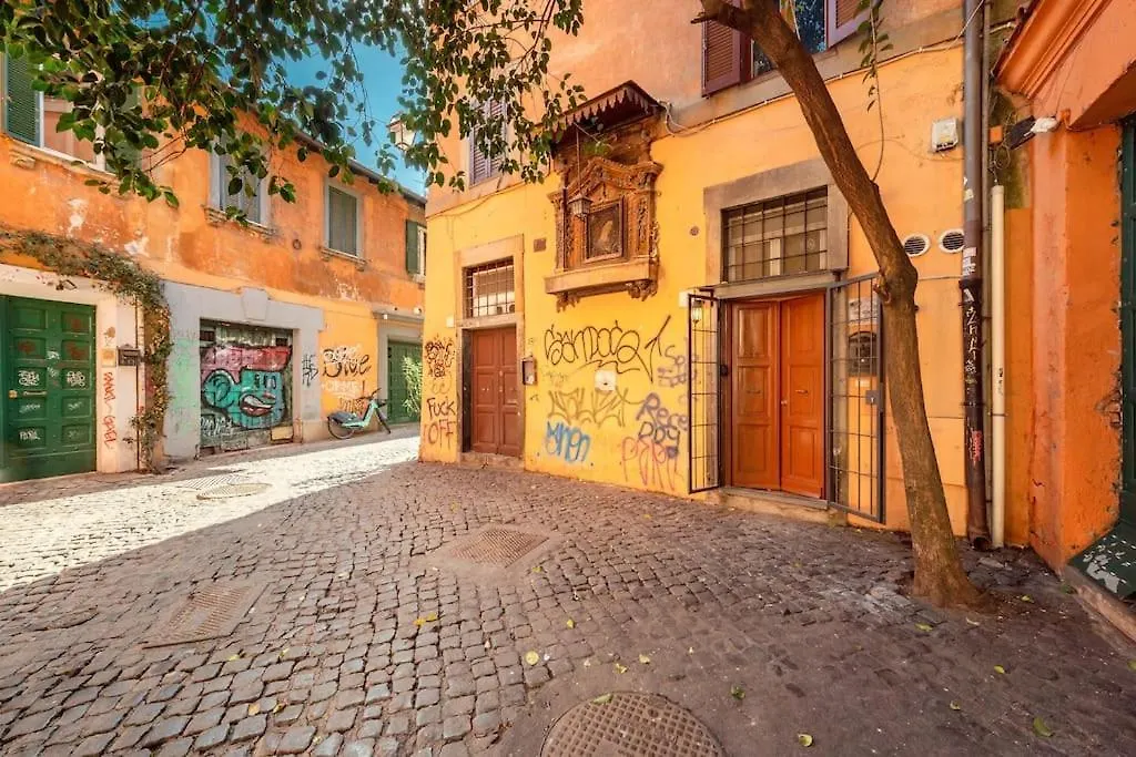 Old Trastevere Studio-1